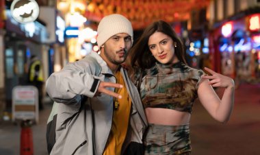 Beauty Queen EVE-YASMINE eye's Bollywood after Punjabi film debut.